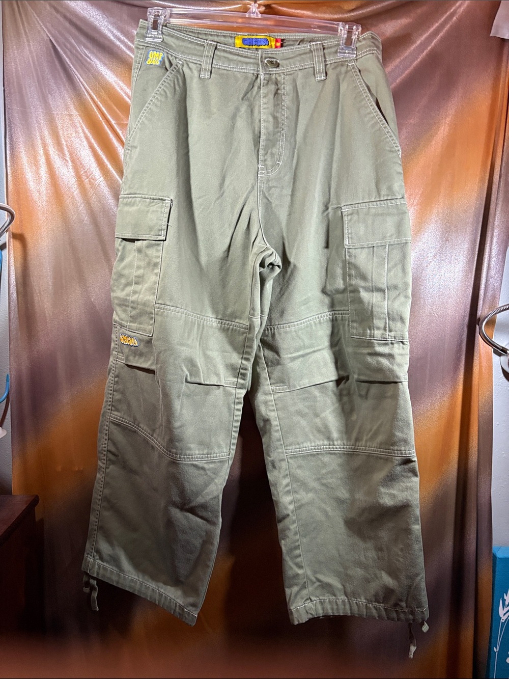 Vintage 00’s baggy extra wide leg skater Olive Green Cargo Work Pants  F2